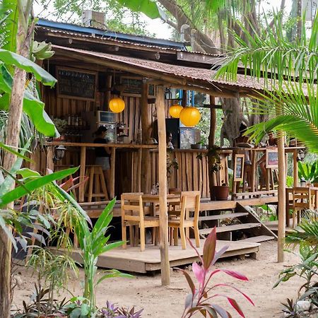Хостел Casa Del Mar Surf Destiny Playa Santa Teresa  Екстер'єр фото